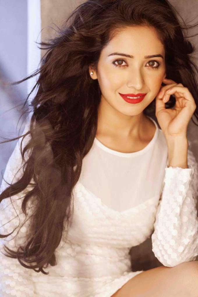 Asha Negi television actress Wiki ,Bio, Profile, Unknown Facts and Family Details revealed